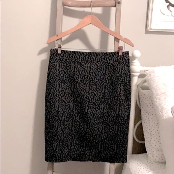 Loft Black and Teal Leaf Pencil Skirt - Picture 2 of 6